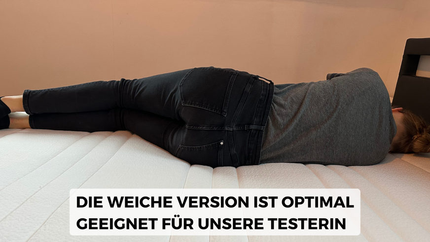 Seitenschläferin auf Origin Matratze